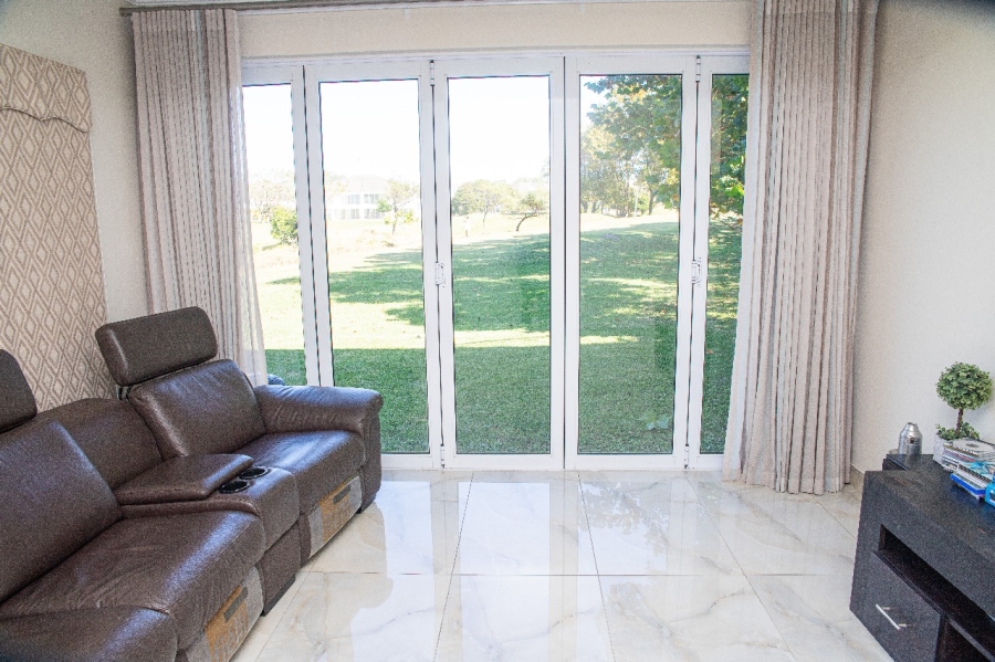 5 Bedroom Property for Sale in Beacon Bay Eastern Cape